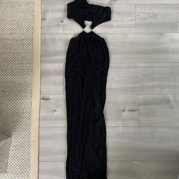 CAPRI MAXI DRESS BLACK - Outcast Exclusives - Picture 4 of 4